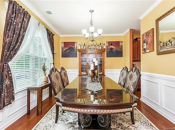 3rd image of 5717 Kildare Ct