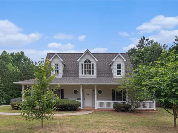 385 Eagles Nest Cir, Carrollton, GA 30116