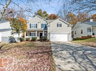 8302 Hornwood Ct, Charlotte, NC 28215