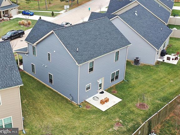 5th image of 129 Doonbeg Ct