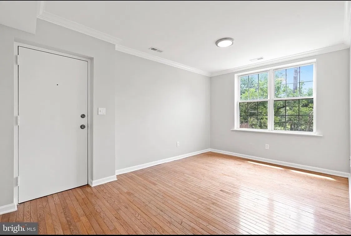 2 bed, $1,800 — Photo 2