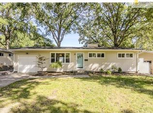 5710 W 75th Ter, Prairie Village, KS 66208