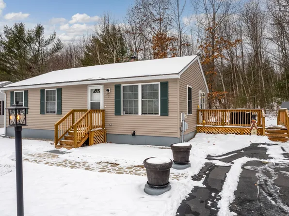 3 Marilyn, Sanford, ME 04073