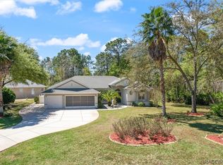 2 Livingstone Daisy Ct, Homosassa, FL 34446