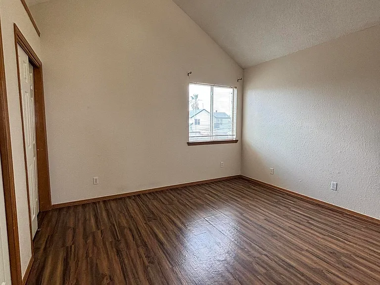 7440 Luz De Lumbre Ave — Photo 15