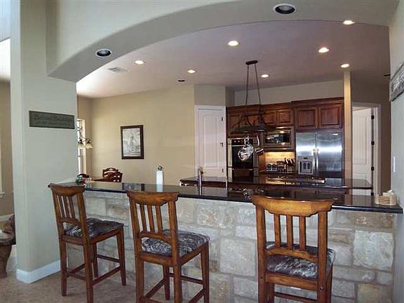 5th image of 101 Backbone Creek Dr E