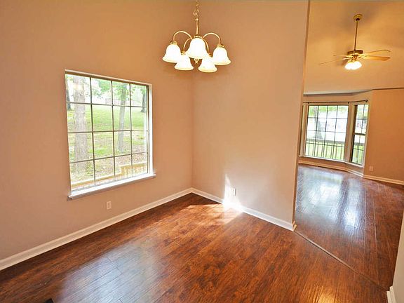 5th image of 1738 Longbow Ct