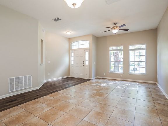 4th image of 3914 Leatherwood Dr