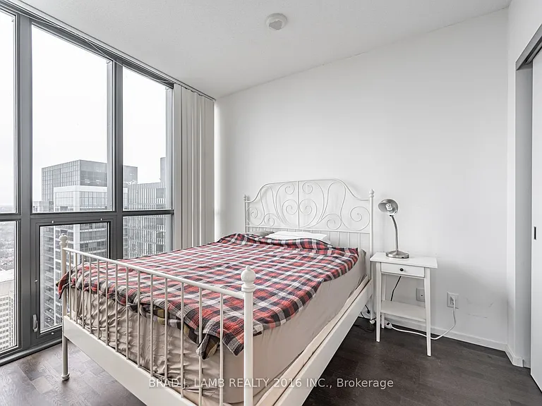 101 Charles St E #4106 — Photo 16