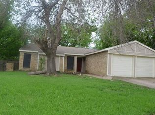 1221 Cielo Vista Dr, Grand Prairie, TX 75052
