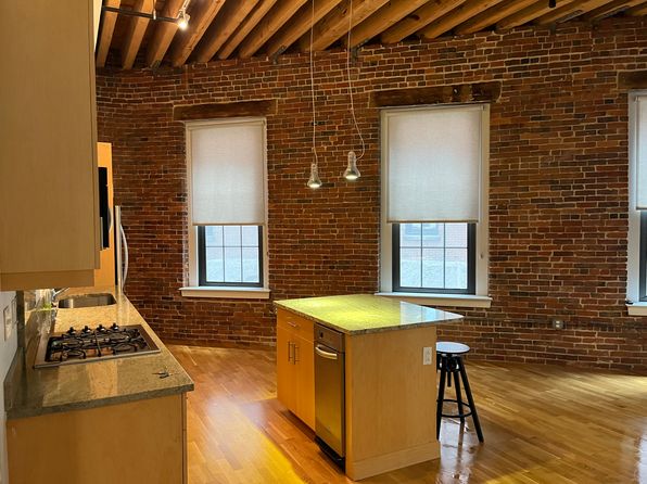 101 Broad St #2F
