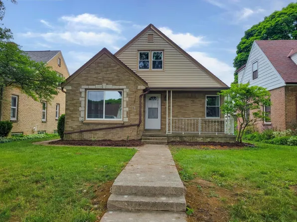 2829 N 80th STREET, Milwaukee, WI 53222