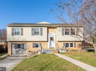 100 Brookview Ct, Westminster, MD 21157