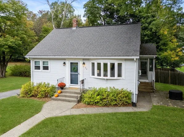 20 Green St, Auburn, MA 01501