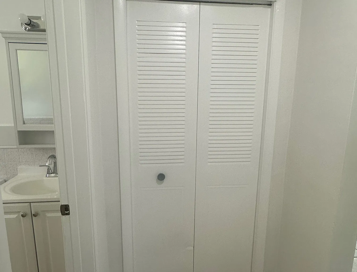 2 bed, 2322 sqft, $1,750 — Photo 2