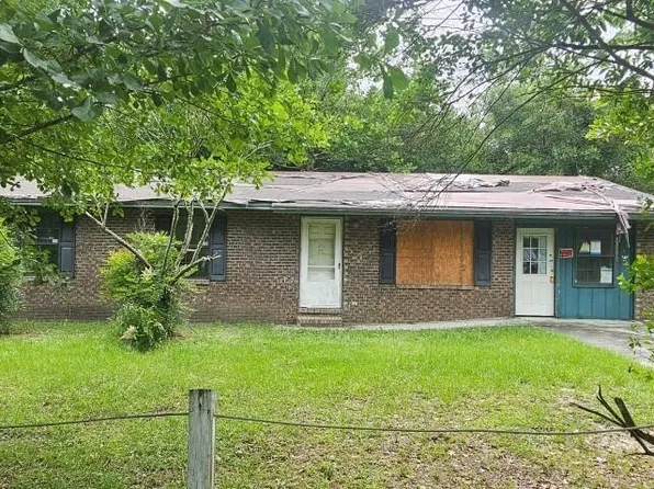 16934 NW 12th St, Blountstown, FL 32424