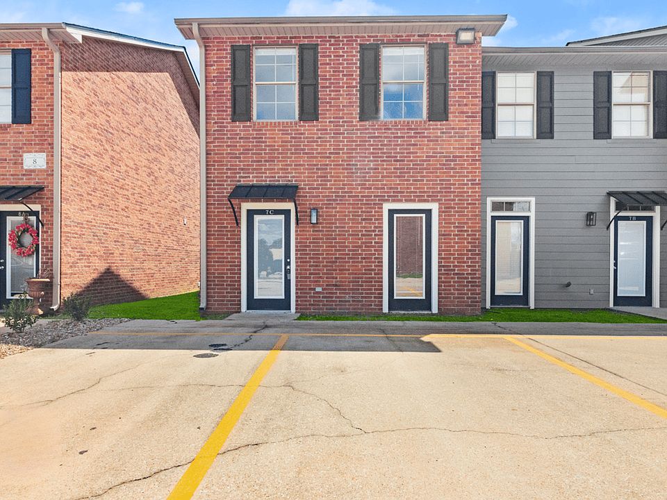 Mignonette Oaks Townhomes - 1711 Mignonette Ln Lake Charles LA | Zillow