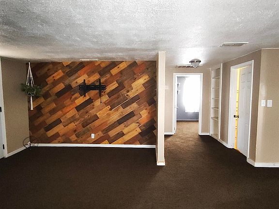 4th image of 400 S Delaware Ave