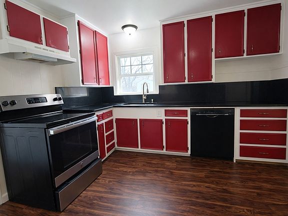 4th image of 1716 Ridgewood Rd