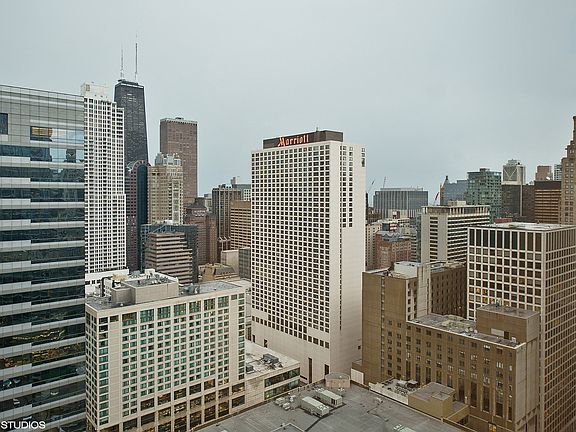 3rd image of 440 N Wabash Ave APT 4106