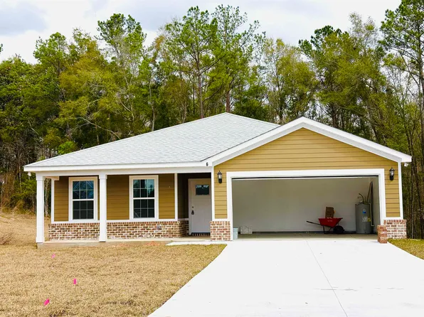 305 Delores Madison Dr, Midway, FL 32343