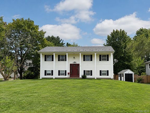 2nd image of 50 Scott Drive