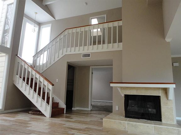 3rd image of 12800 Briar Forest Dr Unit 181