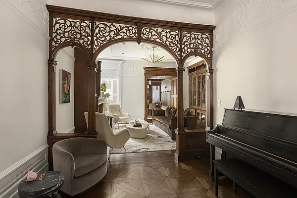 Sold by SERHANT. | media 4