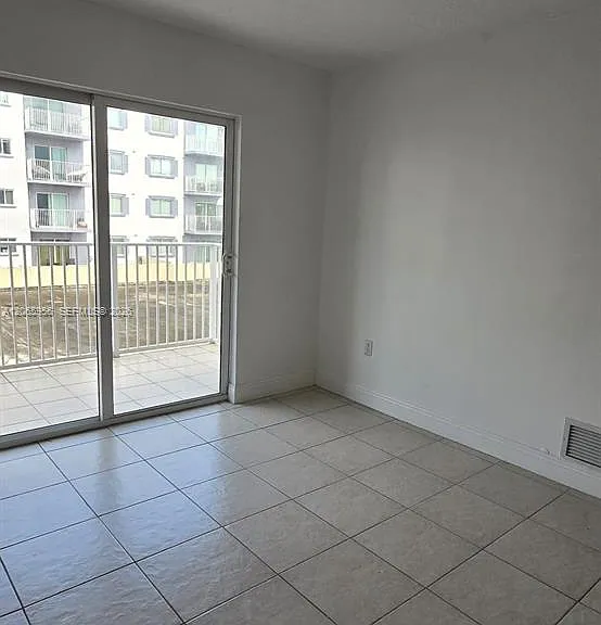 2415 NW 16th Street Rd #315 — Photo 11