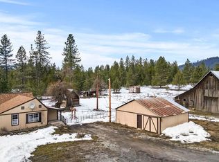 12091 Deer Valley Rd, Newport, WA 99156