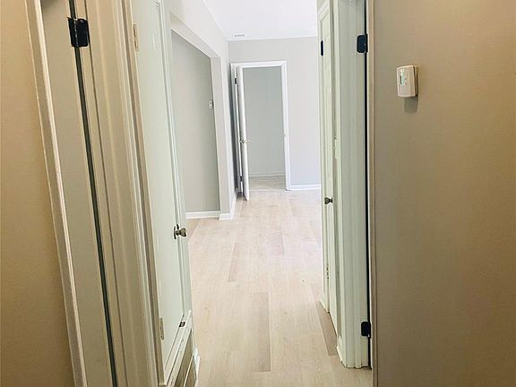 3rd image of 6706 Water Mill Ct