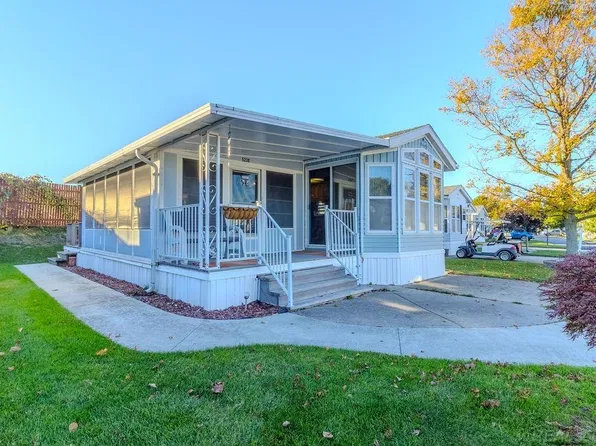 5238 Ben Franklin Dr #196, Lexington, MI 48450