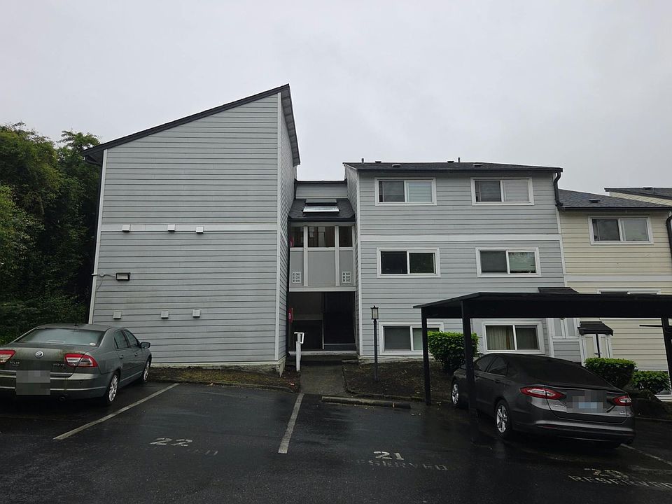 1st image of 15210 Macadam Rd S APT D301