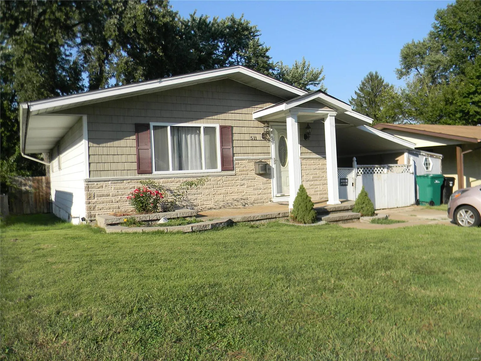 511 Dornoch Dr photo 1