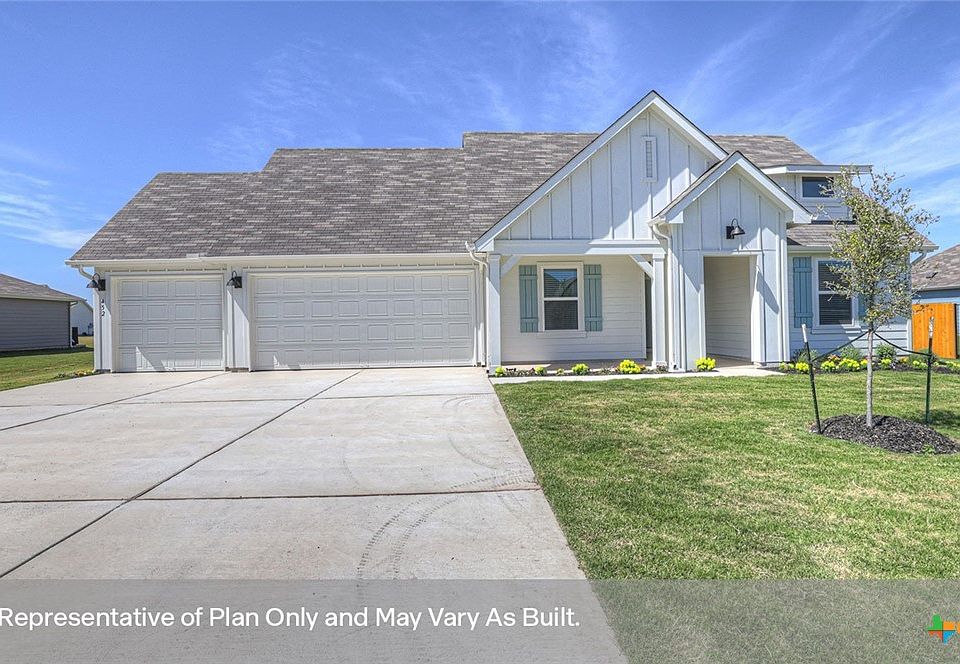 1st image of 375 McGinty Meadow Dr