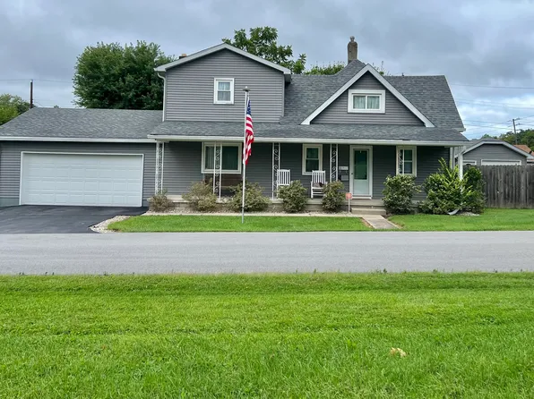 30 West St, Mooresville, IN 46158