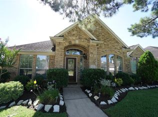 9110 Sunny Ridge Dr, Houston, TX 77095