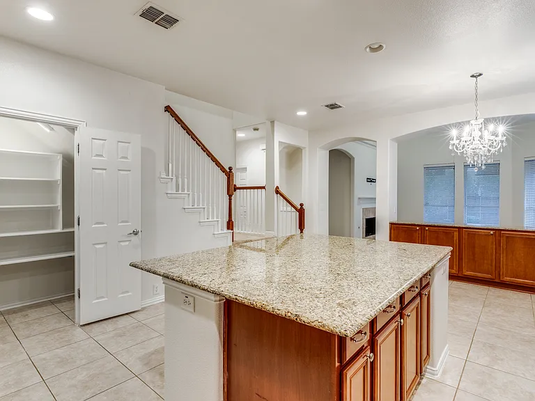 592 Burning Oak Dr — Photo 15