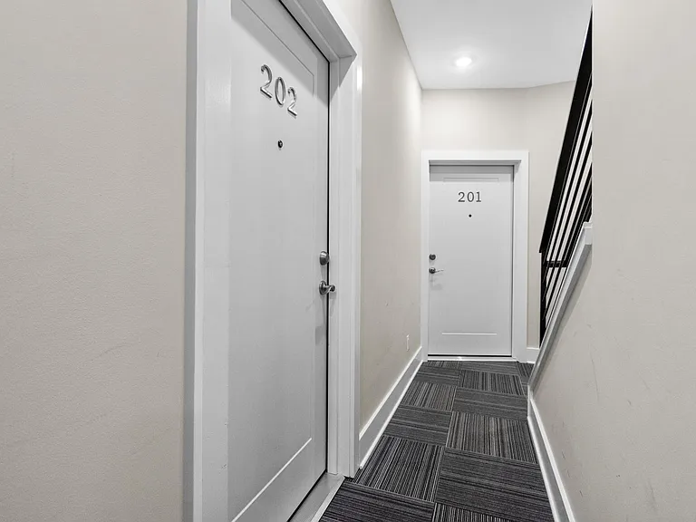 1638 K St NE #202 — Photo 16