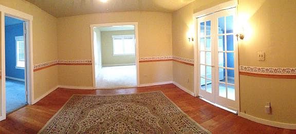 4th image of 7038 Yakima Ave