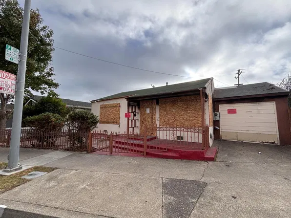 331 S 50th St, Richmond, CA 94804