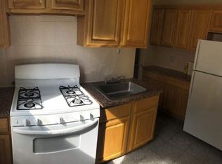 6441 Saunders St APT 604, Flushing, NY 11374