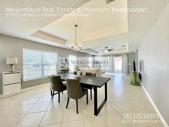 4th image of 8227 Midnight Sun Ct