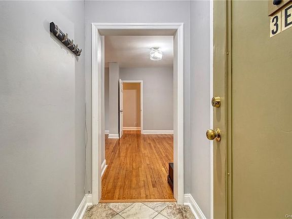 5th image of 20 William St APT 3E
