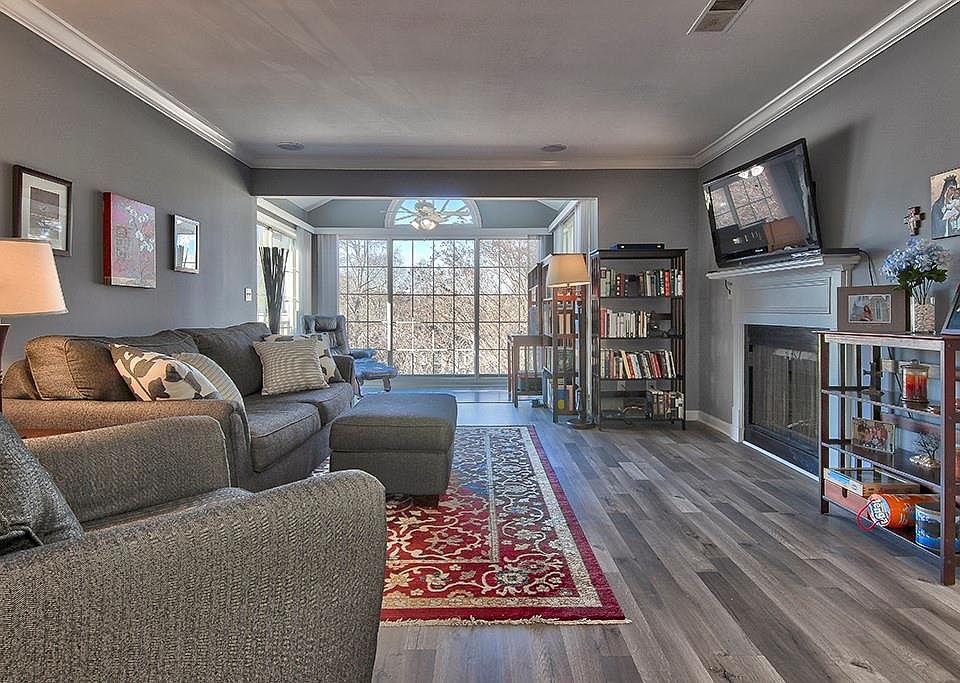 1st image of 1409 Countryside Pl SE