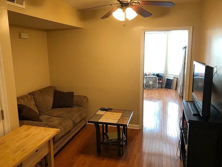 4931 Locust St #2 — Photo 17