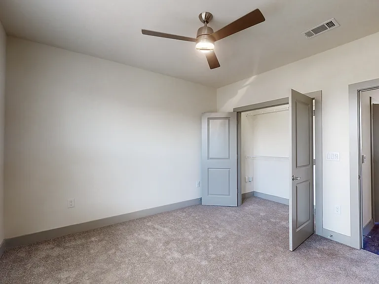 The District At Cypress Waters - Parson's Green — Photo 990