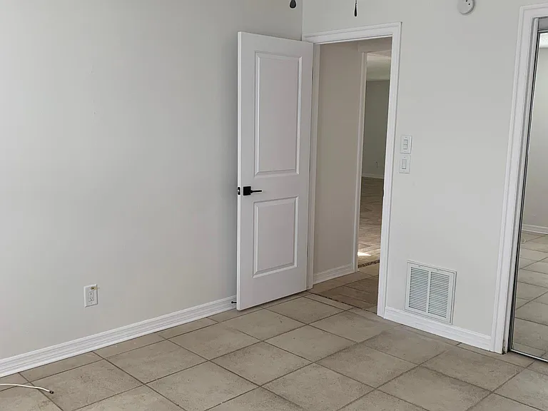8349 Monarch Cir — Photo 15