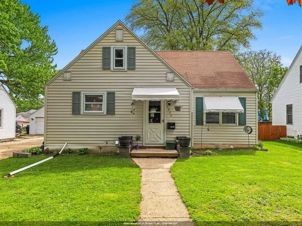 1932 N Division St, Appleton, WI 54911
