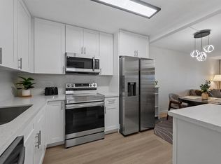 9273 SW 8th St APT 416, Boca Raton, FL 33428